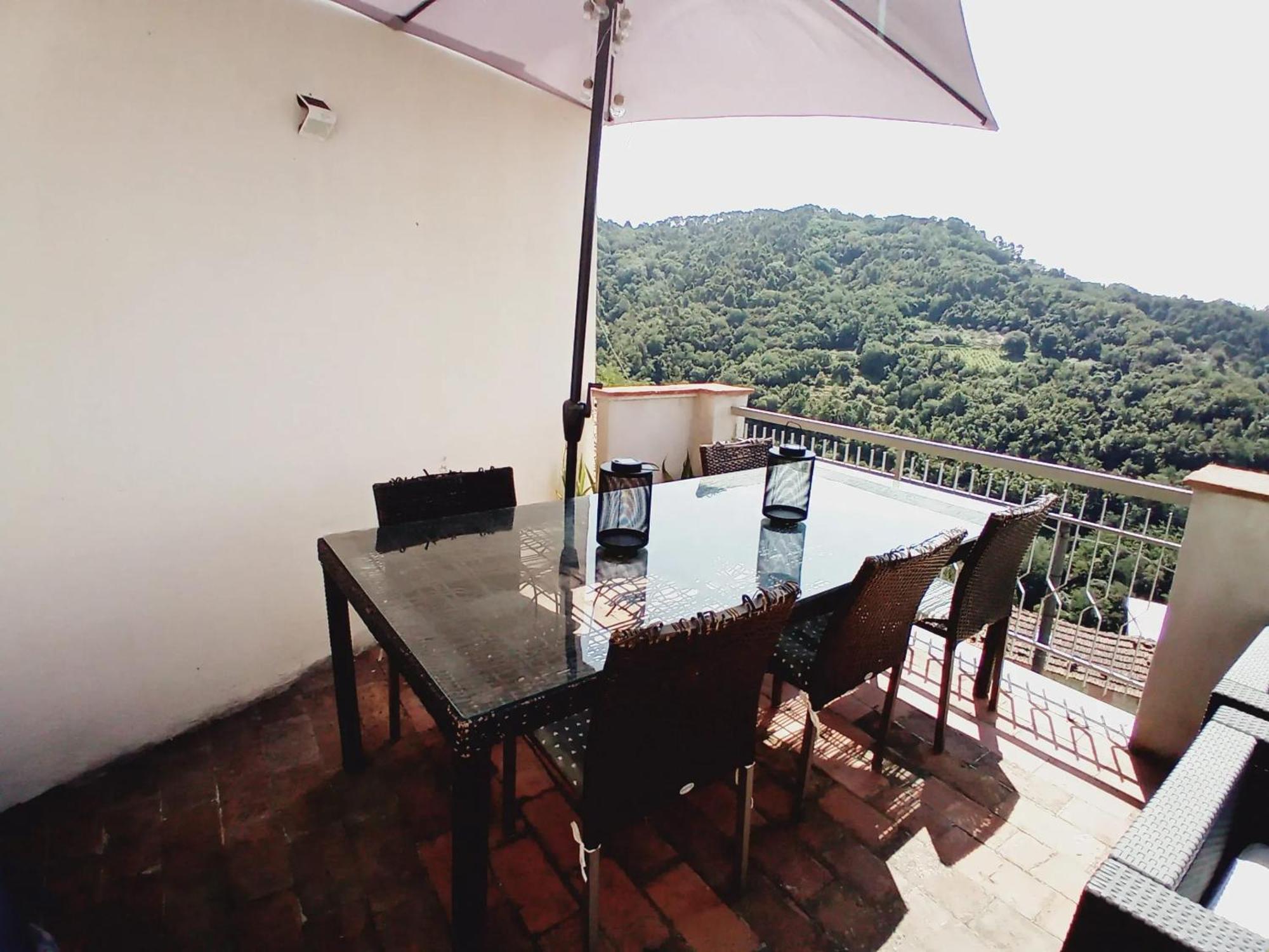 Comfortable Apartment With Sea View In Falcinello Eksteriør bilde