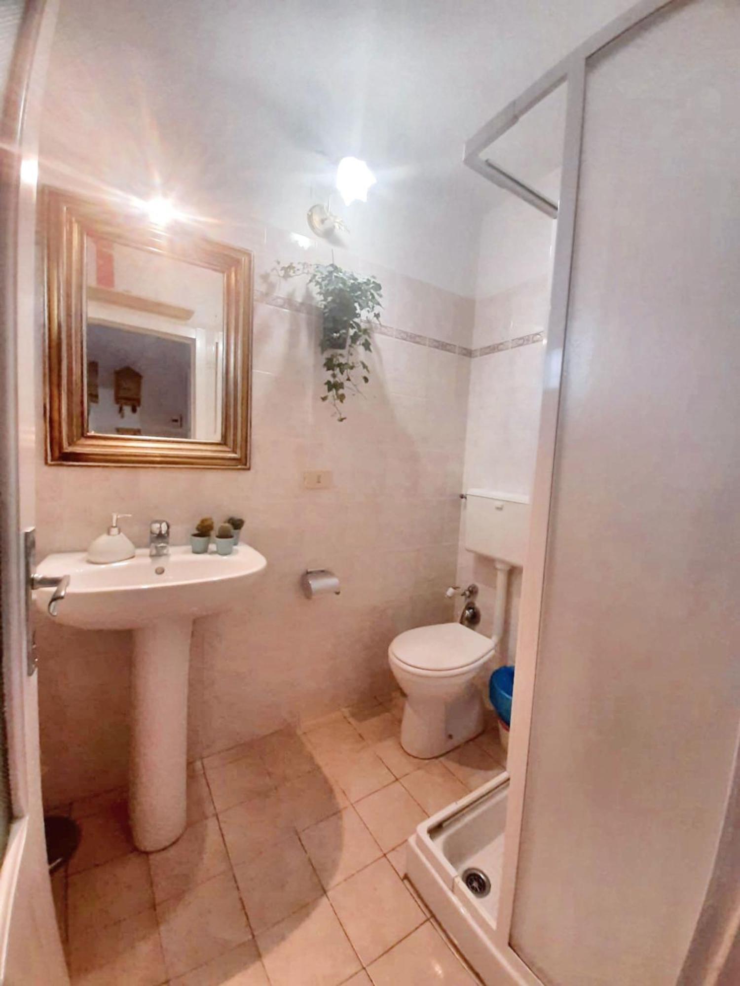 Comfortable Apartment With Sea View In Falcinello Eksteriør bilde